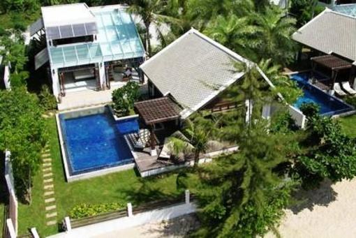 фото отеля The Emerald Residence