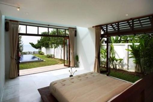 фото отеля The Emerald Residence