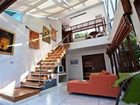 фото отеля The Emerald Residence