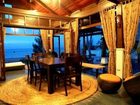фото отеля The Emerald Residence