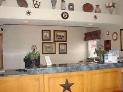 фото отеля Super 8 Motel San Antonio Near Seaworld
