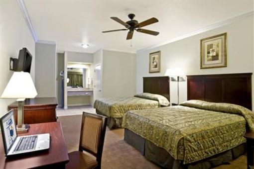 фото отеля Americas Best Value Inn & Suites-Clovis Fresno