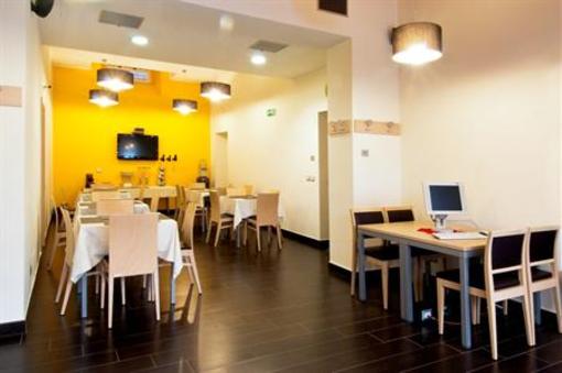 фото отеля Empedocle Comfort Suites Budapest