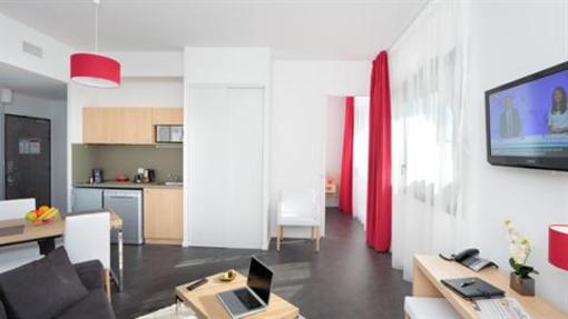 фото отеля Park & Suites Elegance Montpellier Millenaire