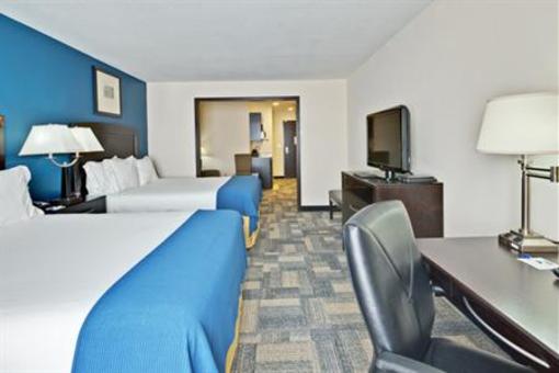 фото отеля Holiday Inn Express Hotels And Suites Pekin
