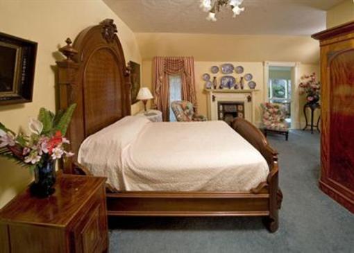 фото отеля The Courtyard Inn Lake Lucerne Orlando
