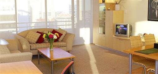 фото отеля Astor Apartments Brisbane