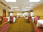 фото отеля Holiday Inn Express Hotel & Suites Grand Rapids Airport