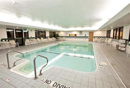 фото отеля Holiday Inn Express Hotel & Suites Plymouth (Indiana)