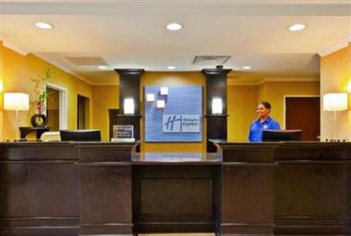 фото отеля Holiday Inn Express Hotel & Suites Memphis Germantown
