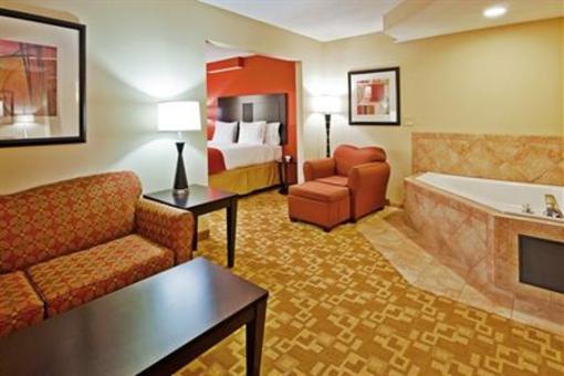 фото отеля Holiday Inn Express Hotel & Suites Memphis Germantown