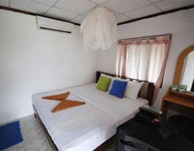 фото отеля Tohko Beach Resort Phi Phi Island