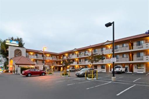 фото отеля BEST WESTERN Golden Triangle Inn