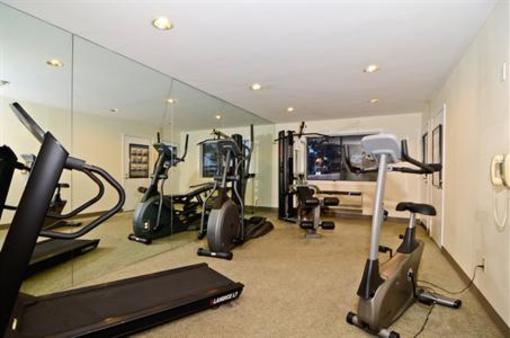 фото отеля BEST WESTERN Golden Triangle Inn