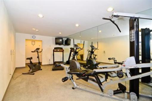 фото отеля BEST WESTERN Golden Triangle Inn