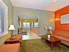 фото отеля BEST WESTERN Golden Triangle Inn