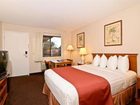 фото отеля BEST WESTERN Golden Triangle Inn