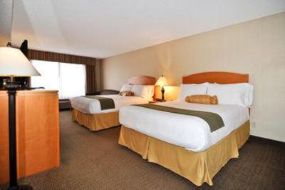 фото отеля Best Western Plus Placentia Inn & Suites