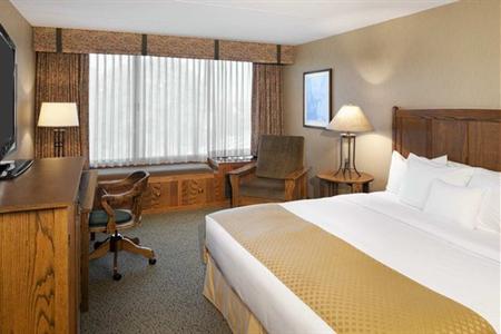 фото отеля Doubletree Libertyville - Mundelein