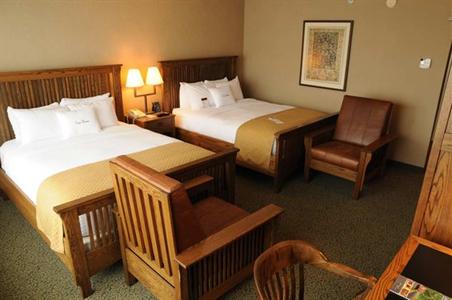 фото отеля Doubletree Libertyville - Mundelein