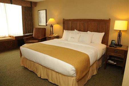 фото отеля Doubletree Libertyville - Mundelein