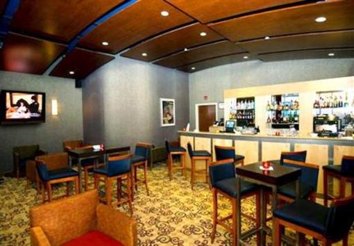 фото отеля Marriott Residence Inn Montreal Airport