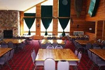 фото отеля Crooked Lake Lodge Siren