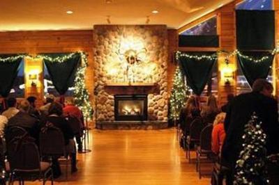 фото отеля Crooked Lake Lodge Siren