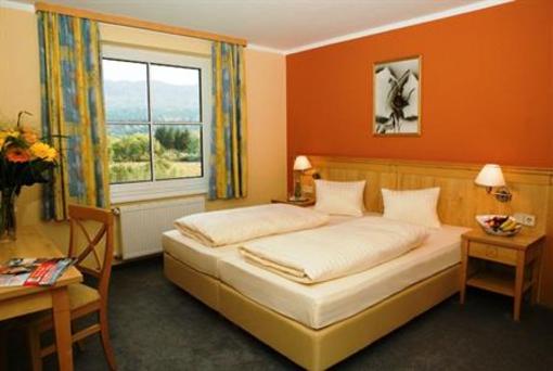 фото отеля Seehotel Hafnersee