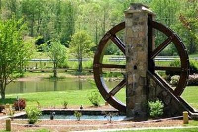 фото отеля The Ridges Resort & Club Hotel Hiawassee