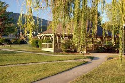 фото отеля The Ridges Resort & Club Hotel Hiawassee
