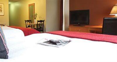 фото отеля Alberta Place Suite Hotel