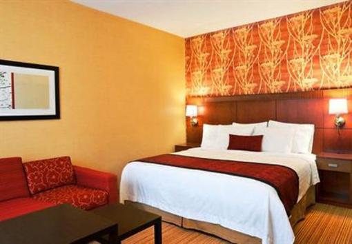 фото отеля Courtyard by Marriott Boston Stoughton
