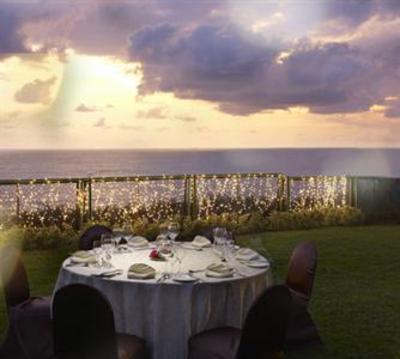 фото отеля Fort Aguada Beach Resort Sinquerim