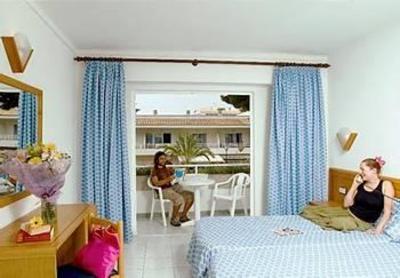 фото отеля Hotasa Sarah Hotel Santa Margalida