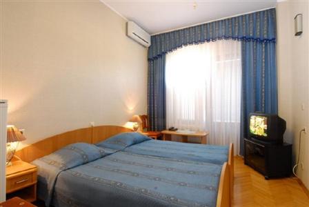 фото отеля Yug Hotel Krasnodar