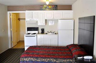 фото отеля Andrews Motor Inn