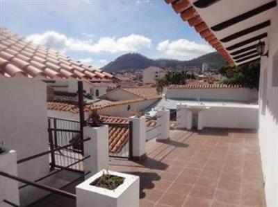 фото отеля Hostal CasArte Takubamba