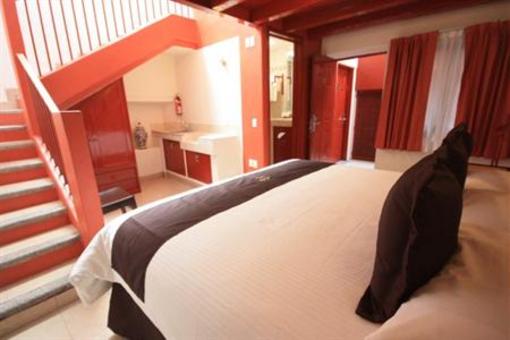 фото отеля Hotel Santa Regina