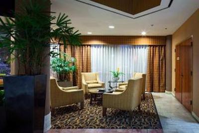 фото отеля Embassy Suites Hotel San Antonio International Airport