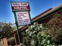 City Gate Motel