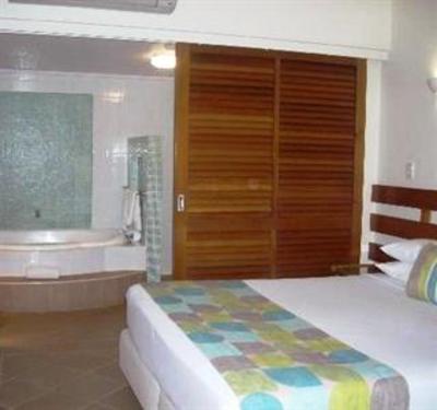 фото отеля Peninsula Boutique Hotel