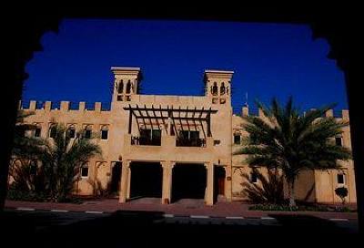 фото отеля Al Hamra Village Golf Resort