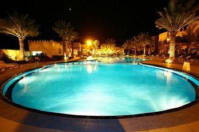 фото отеля Al Hamra Village Golf Resort