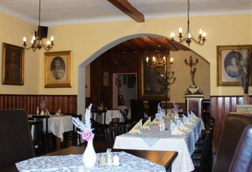 фото отеля Gasthof Zum Alten Jagdschloss