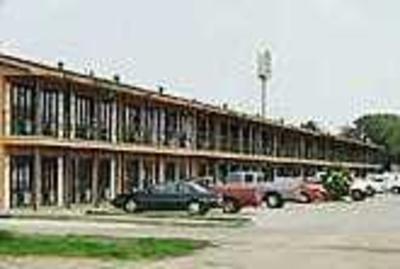 фото отеля River Valley Motor Inn