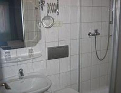 фото отеля Hotel Olympia Frechen