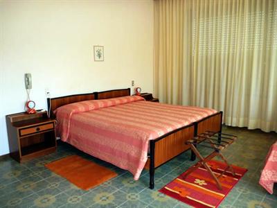 фото отеля Hotel Diana Riva Del Garda