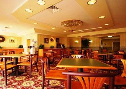 фото отеля Comfort Inn Ottawa