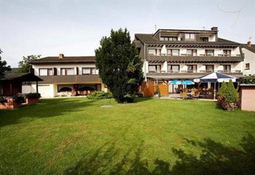 фото отеля Hotel Zur Post Wolsfeld